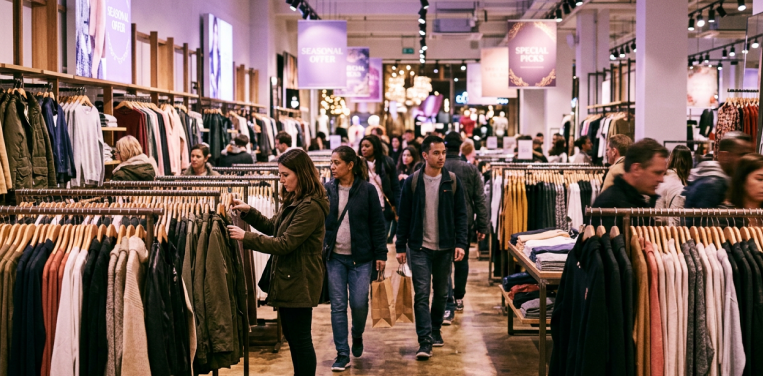 fashion-retail-constant-promotions-price-pressure